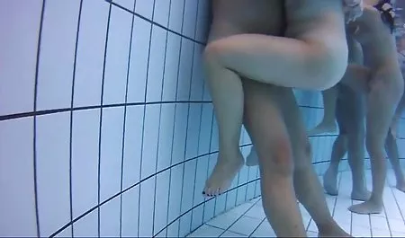 젊은 뜨거운 아가씨 엉덩이를 재생중 사진 비디오 섹스