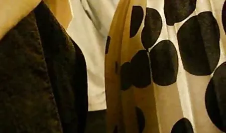 이 엉덩이 루마니아 어린이들 늙은 여자들 섹스 앞에 드릴링
